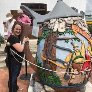 Meet your Posher, Melissa